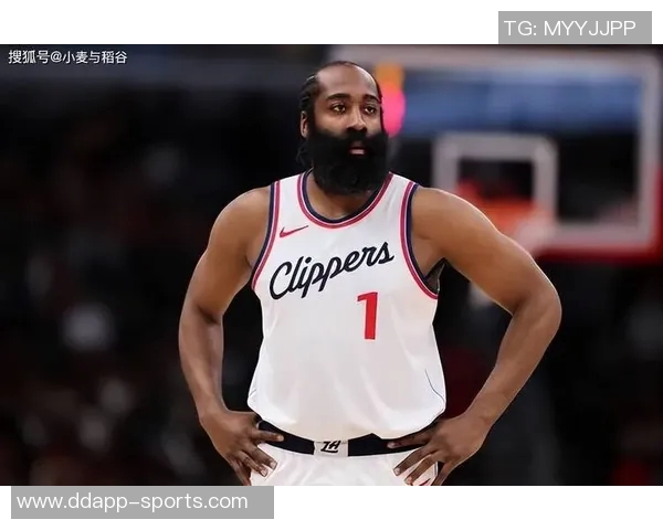 快船分享哈登与克劳福德布拉德利互动回忆展现昔日情谊与现状对比